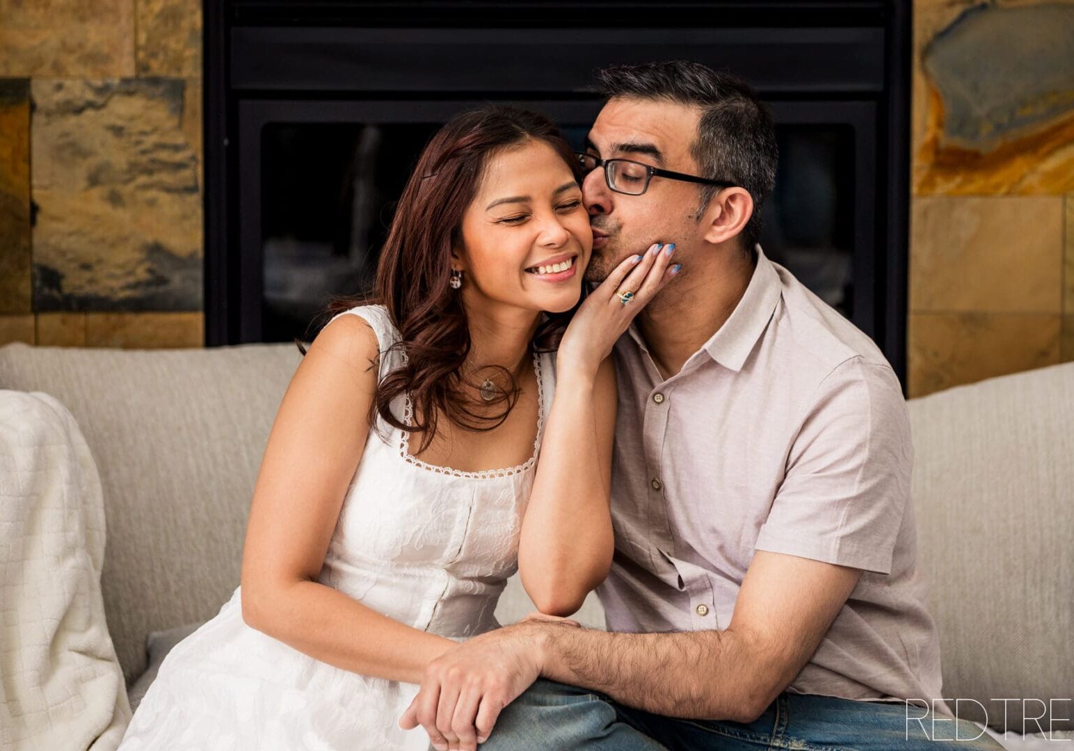 at_home_engagement_session_edmonton64