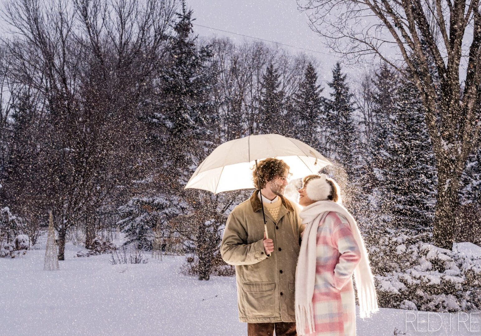 greenland_garden_centre_engagement_photos_winter195