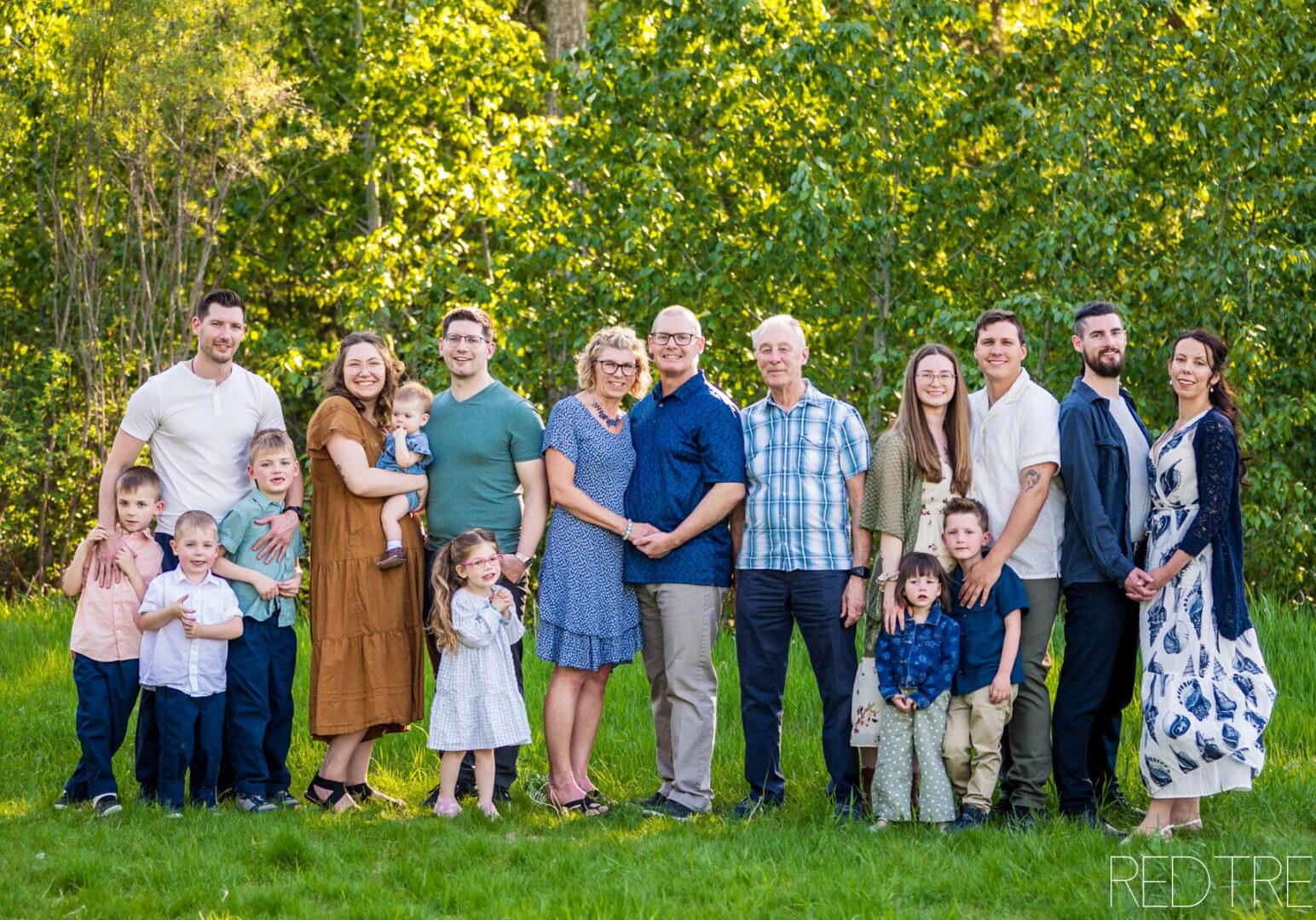 mactaggart_sanctuary_extended_family_spring186
