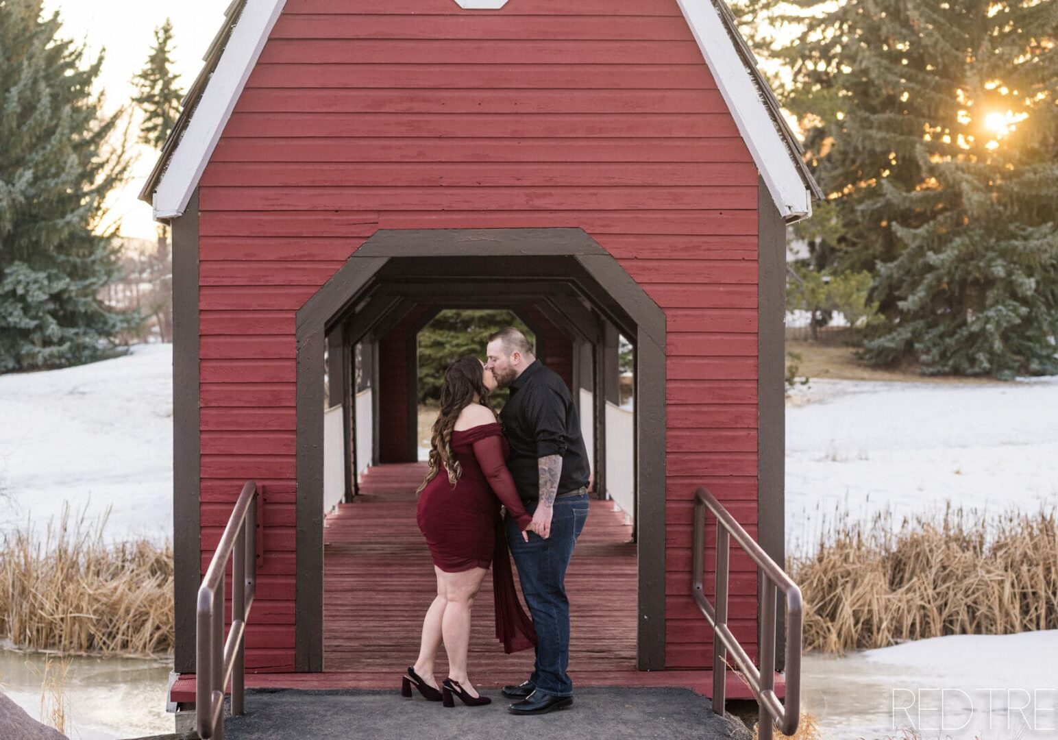 sherwood_park_covered_bridge_engagement_winter97