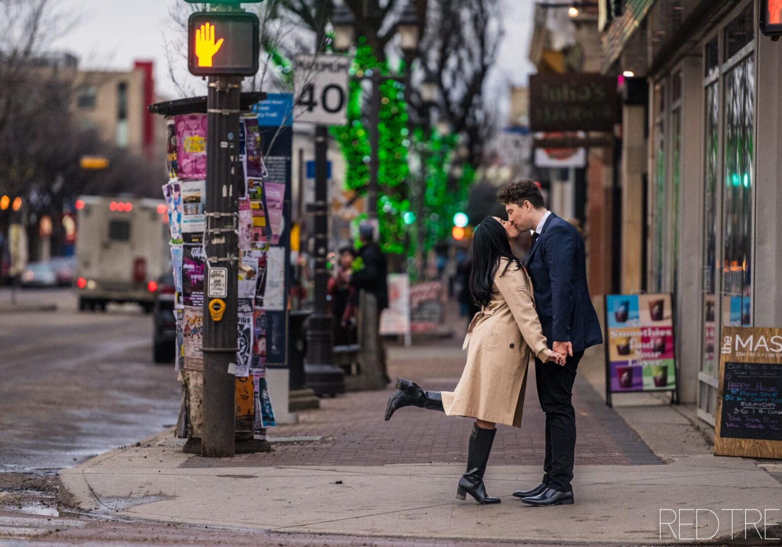 winter_whyte_avenue_engagement_session123